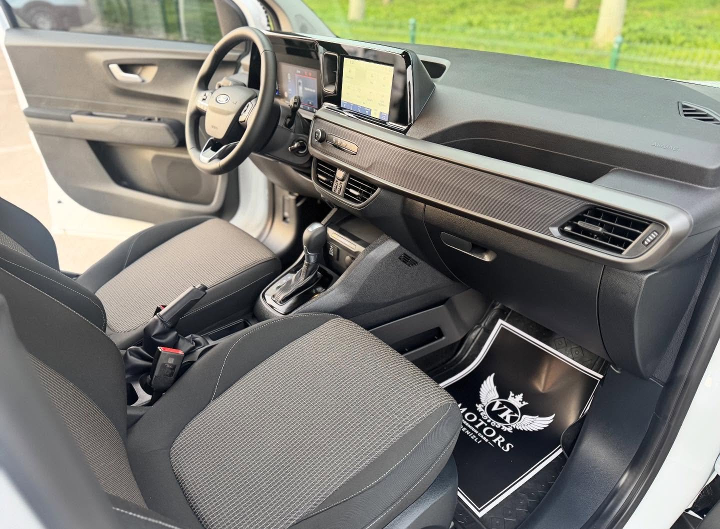 Ford Courier detay