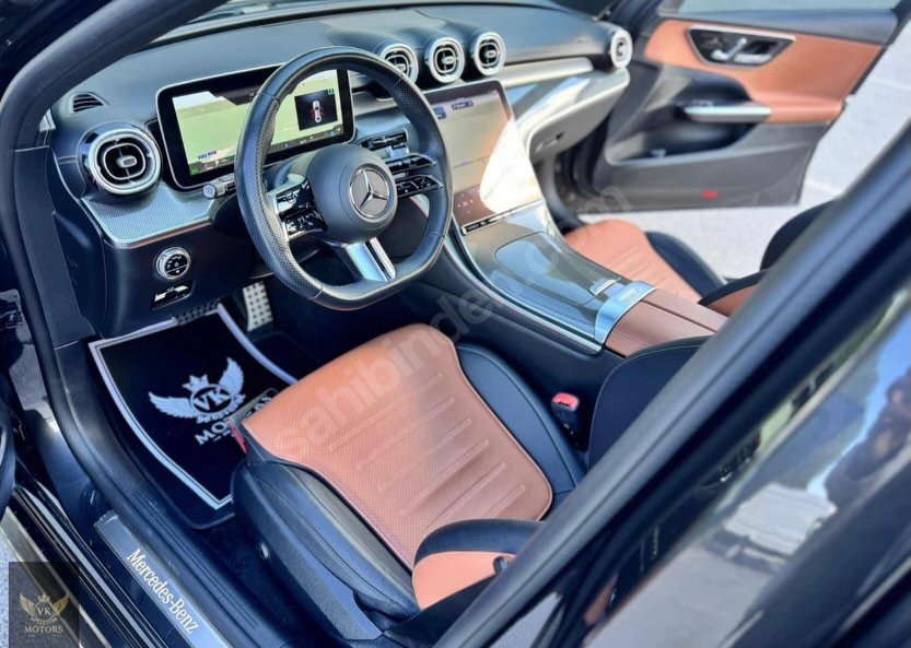 Mercedes C 200 AMG iç görünüm