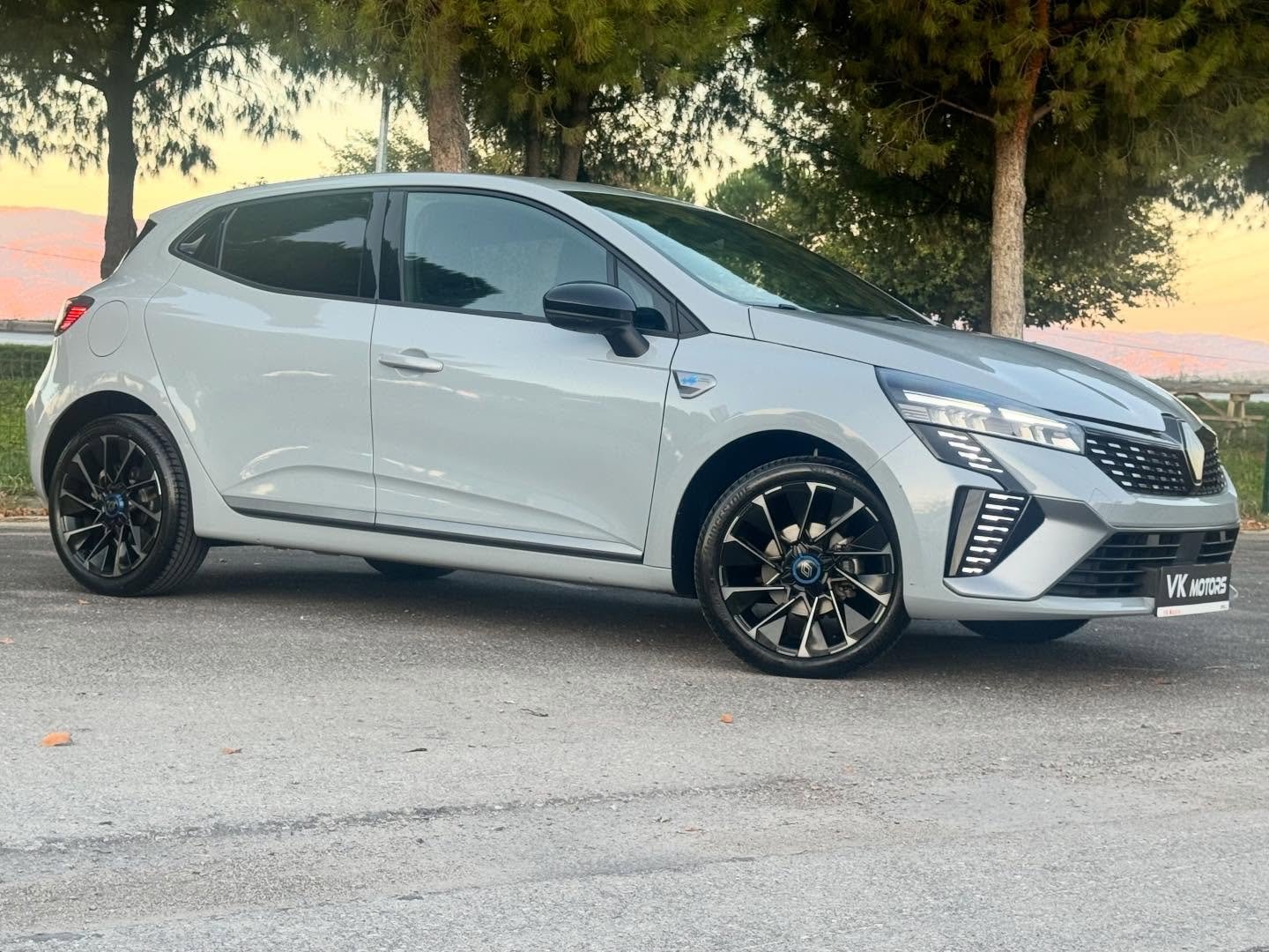 Renault Clio Esprit Alpine yan profil